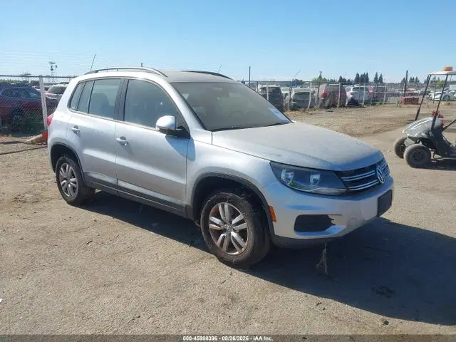 WVGBV7AX2GW582216 — 2016 Volkswagen Tiguan S, Естественный износ (Normal Wear & Tear), фото до ремонта