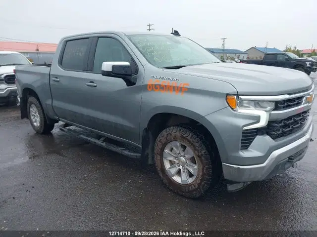 2GCUKDED0S1209759 — 2025 Chevrolet Silverado K1500 LT, Передняя часть слева (Left Front), фото до ремонта