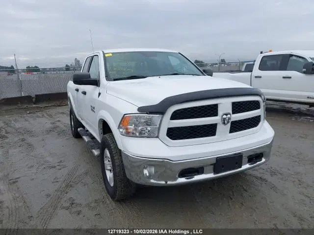 1C6RR7GG5GS237789 — 2016 RAM 1500 SLT, Передняя часть (Front), фото до ремонта