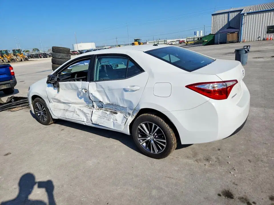 2016 TOYOTA COROLLA VIN 5YFBURHE3GP379321 фото 2
