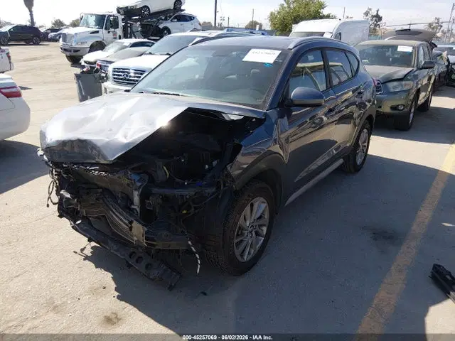 2018 Hyundai TUCSON SEL VIN KM8J3CA45JU630102 фото 2