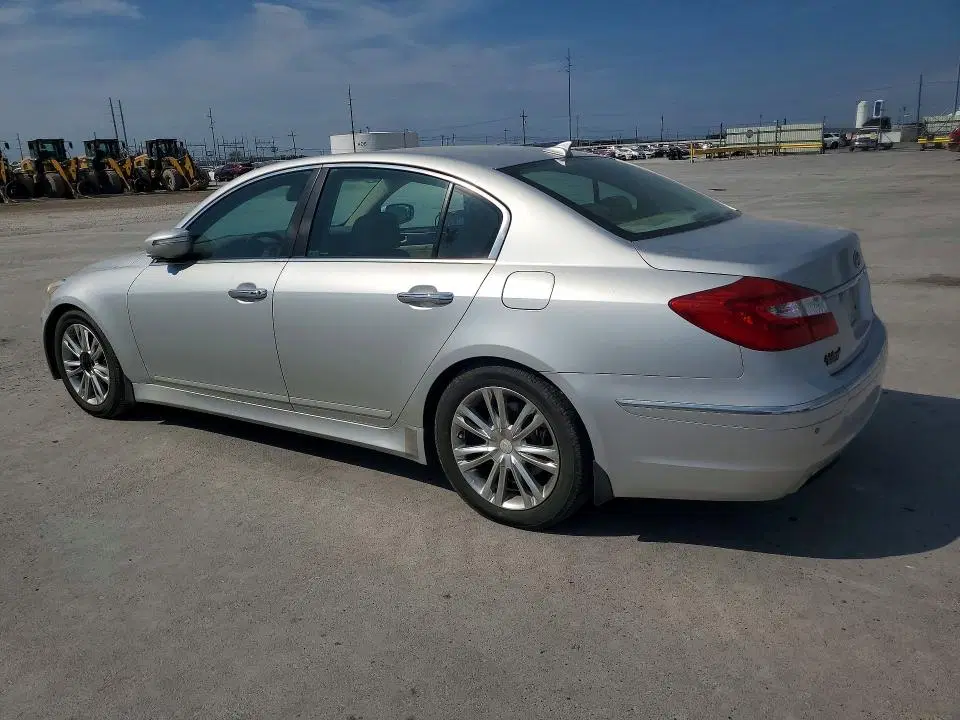 2013 HYUNDAI GENESIS VIN KMHGC4DD2DU246794 фото 2
