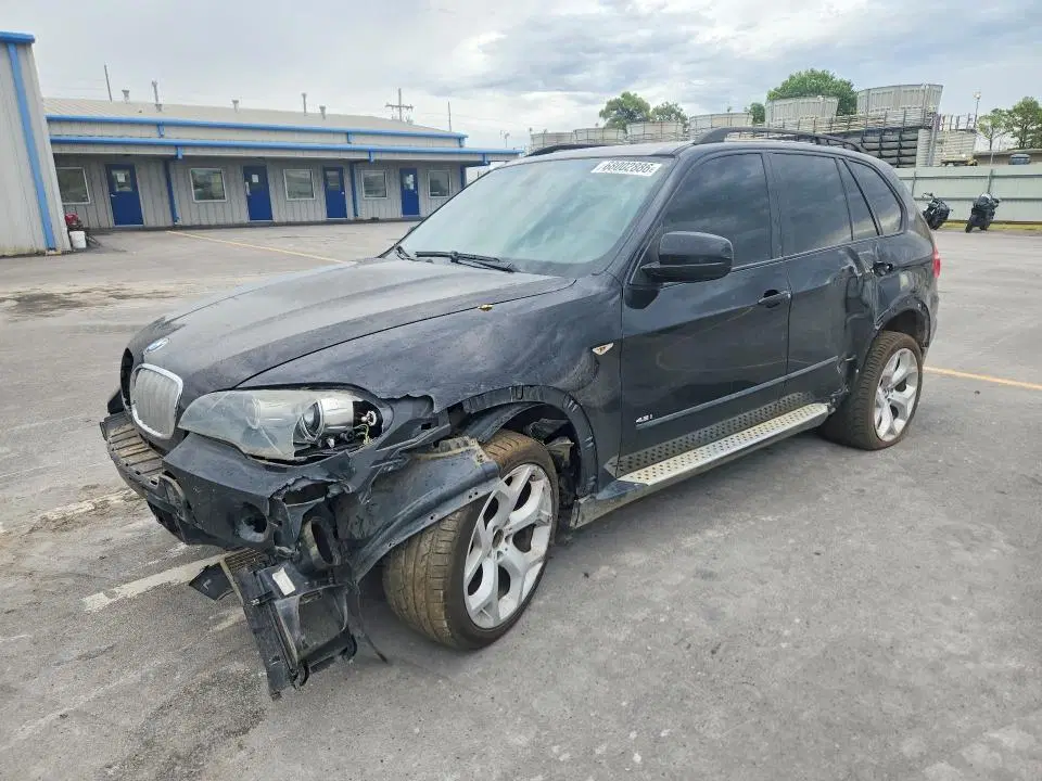 5UXFE83587LZ41642 — 2007 BMW X5, Передняя часть (Front End), фото до ремонта