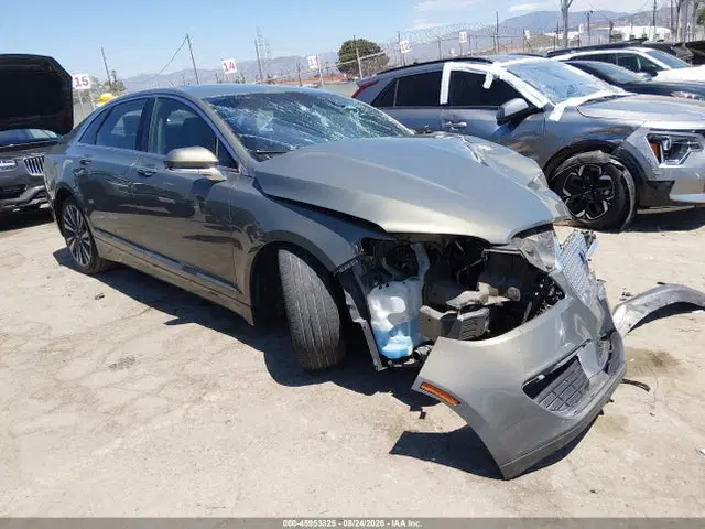 3LN6L5MU3HR632106 — 2017 Lincoln Mkz Hybrid Reserve, Передняя часть (Front End), фото до ремонта