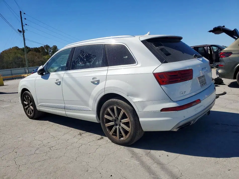 2017 AUDI Q7 VIN WA1LAAF74HD000201 фото 2