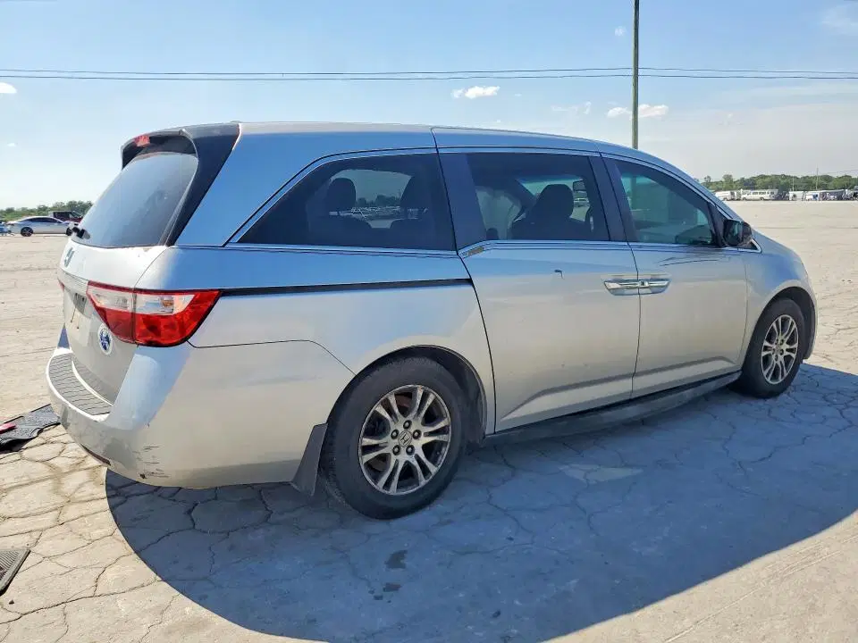 2011 HONDA ODYSSEY VIN 5FNRL5H63BB077289 фото 3