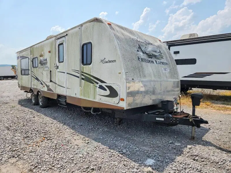 2011 COACHMAN TRAILERS VIN 5ZT2FEVB1BA004844 фото 2