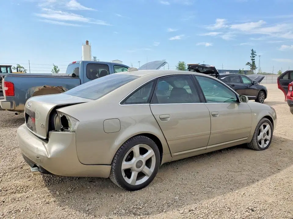 WAULT64B24N079034 — 2004 Audi A6, Задняя часть (Rear End), фото до ремонта