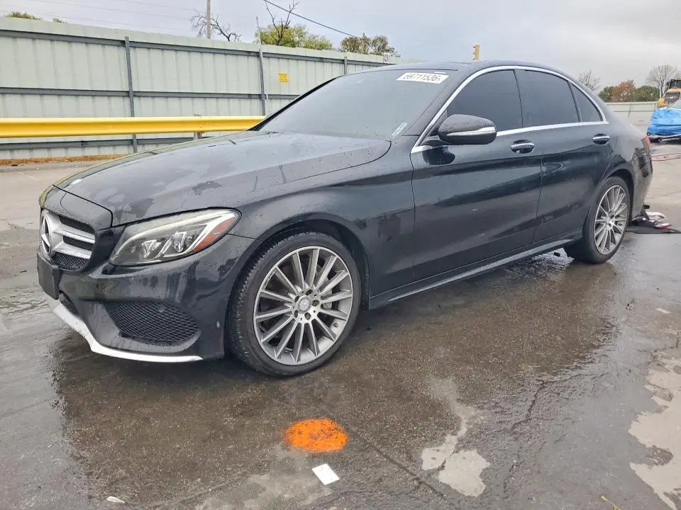 55SWF4KB7FU012847 — 2015 Mercedes-Benz C, Задняя часть (Rear End), фото до ремонта