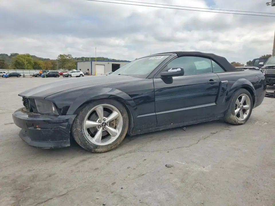 1ZVHT85H485117731 — 2008 Ford Mustang, Передняя часть (Front End), фото до ремонта