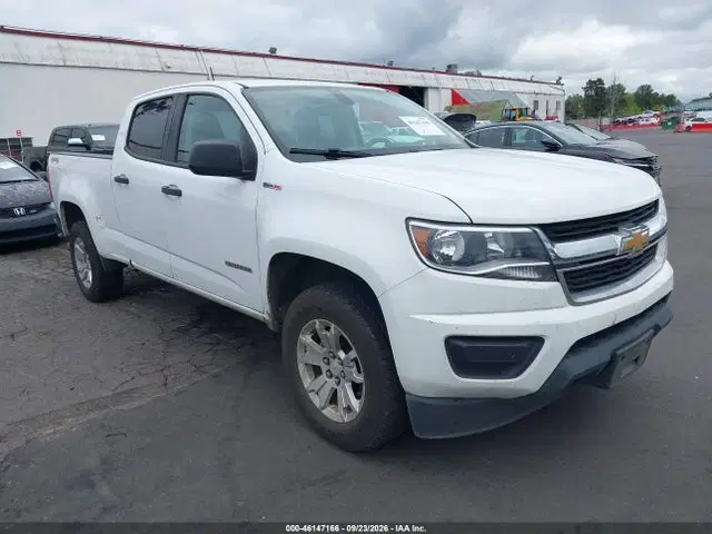 1GCPTBE12H1298656 — 2017 Chevrolet Colorado Wt, Левый и правый бока (Left & Right Side), фото до ремонта