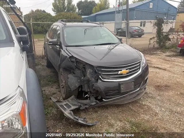 1GNKVHKDXHJ326779 — 2017 Chevrolet Traverse LT, Передняя часть (Front), фото до ремонта