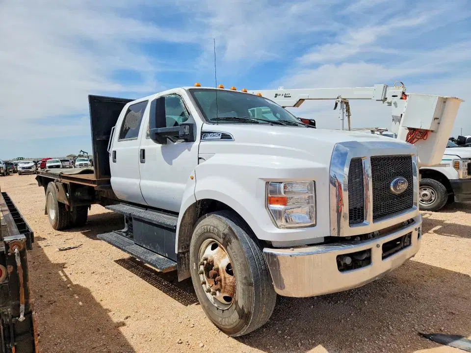 2019 FORD F650 VIN 1FDNW6DC4KDF07423 фото 4