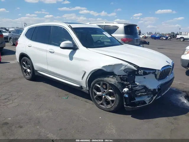 5UXTY3C06M9F59509 — 2021 BMW X3 SDRIVE30I, Передняя часть справа (Right Front), фото до ремонта