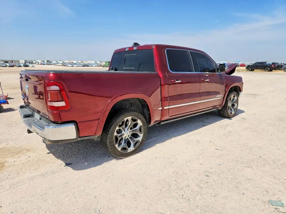 2019 RAM 1500 VIN 1C6RREHT9KN558399 фото 3