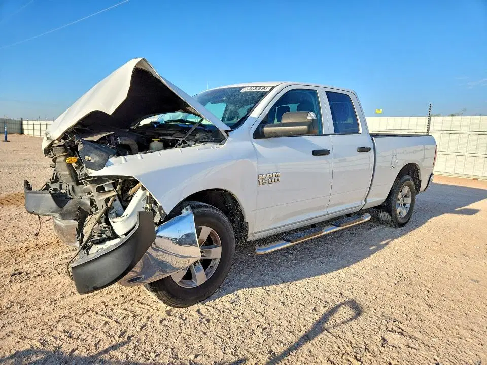 1C6RR6FG8JS209245 — 2018 RAM 1500, Передняя часть (Front End), фото до ремонта