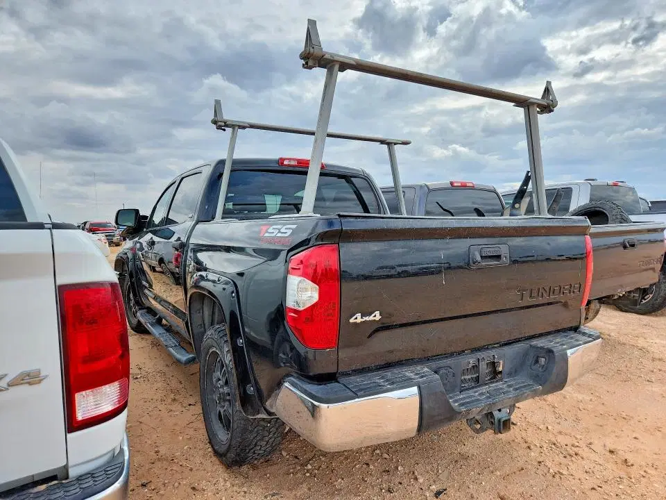 2015 TOYOTA TUNDRA VIN 5TFDW5F17FX418536 фото 2
