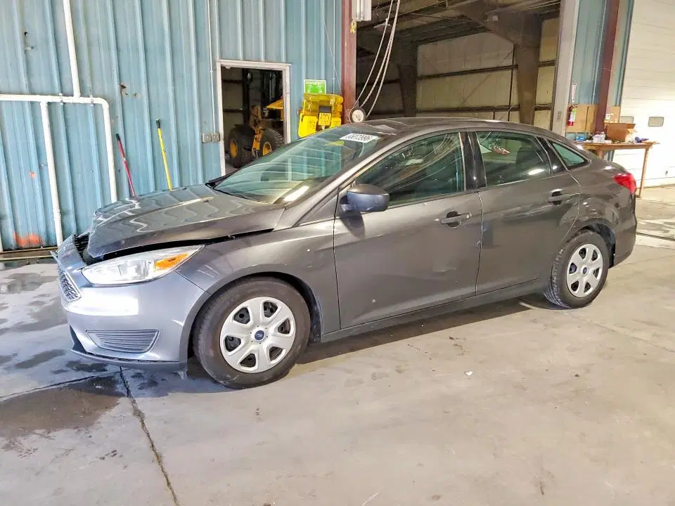1FADP3E20JL309479 — 2018 Ford Focus, Передняя часть (Front End), фото до ремонта