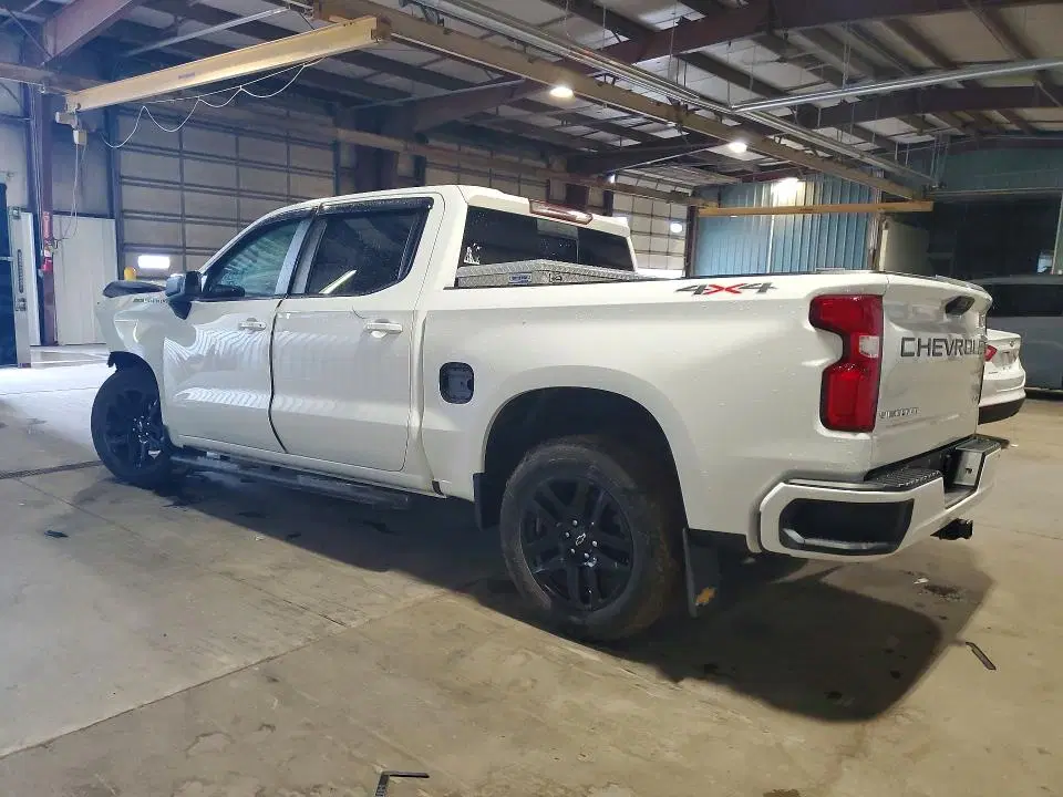 2022 CHEVROLET SILVERADO VIN 3GCUDEET1NG588144 фото 2