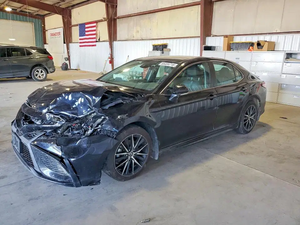4T1G11AK1NU657855 — 2022 Toyota Camry, Передняя часть (Front End), фото до ремонта