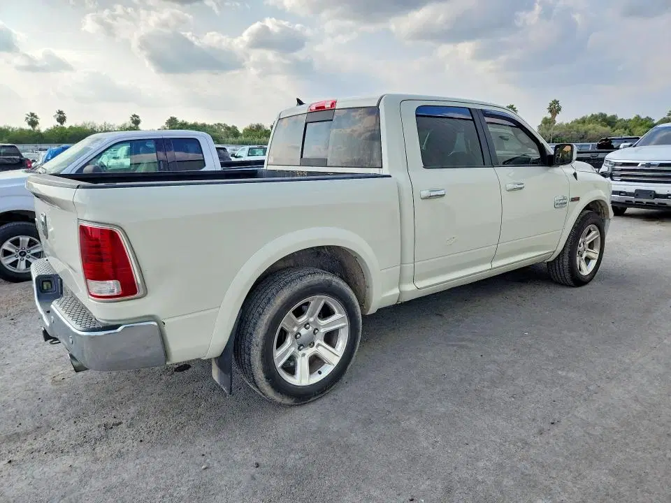 2016 RAM 1500 VIN 1C6RR6PM8GS227936 фото 3