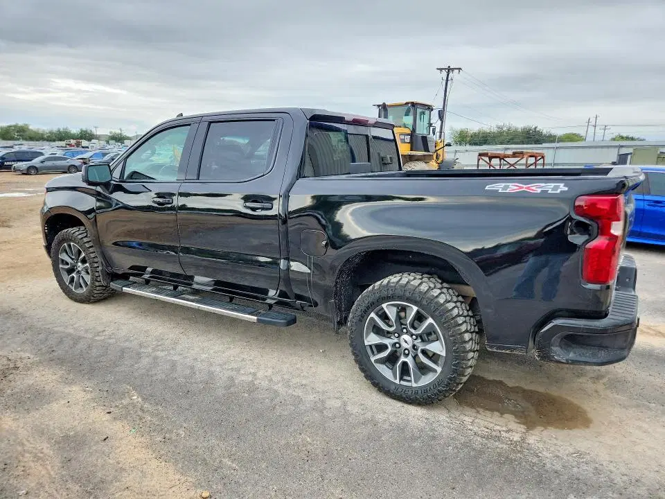 2023 CHEVROLET SILVERADO VIN 2GCUDDED6P1133529 фото 2