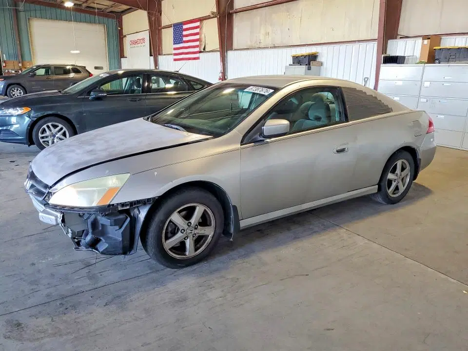1HGCM72347A002759 — 2007 Honda Accord, Передняя часть (Front End), фото до ремонта