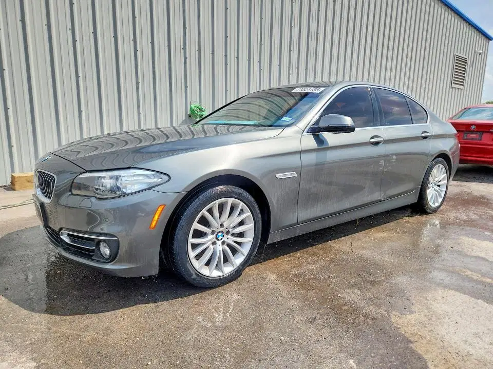 WBA5A5C50FD514016 — 2015 BMW 528, Боковая часть (Side), фото до ремонта