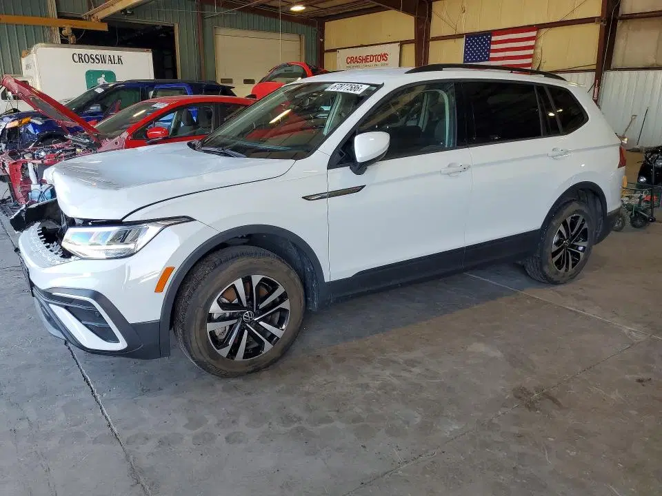 3VVFB7AX3RM110125 — 2024 Volkswagen Tiguan, Передняя часть (Front End), фото до ремонта