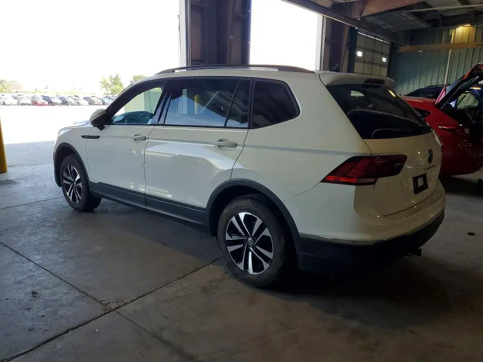 2024 VOLKSWAGEN TIGUAN VIN 3VVFB7AX3RM110125 фото 2