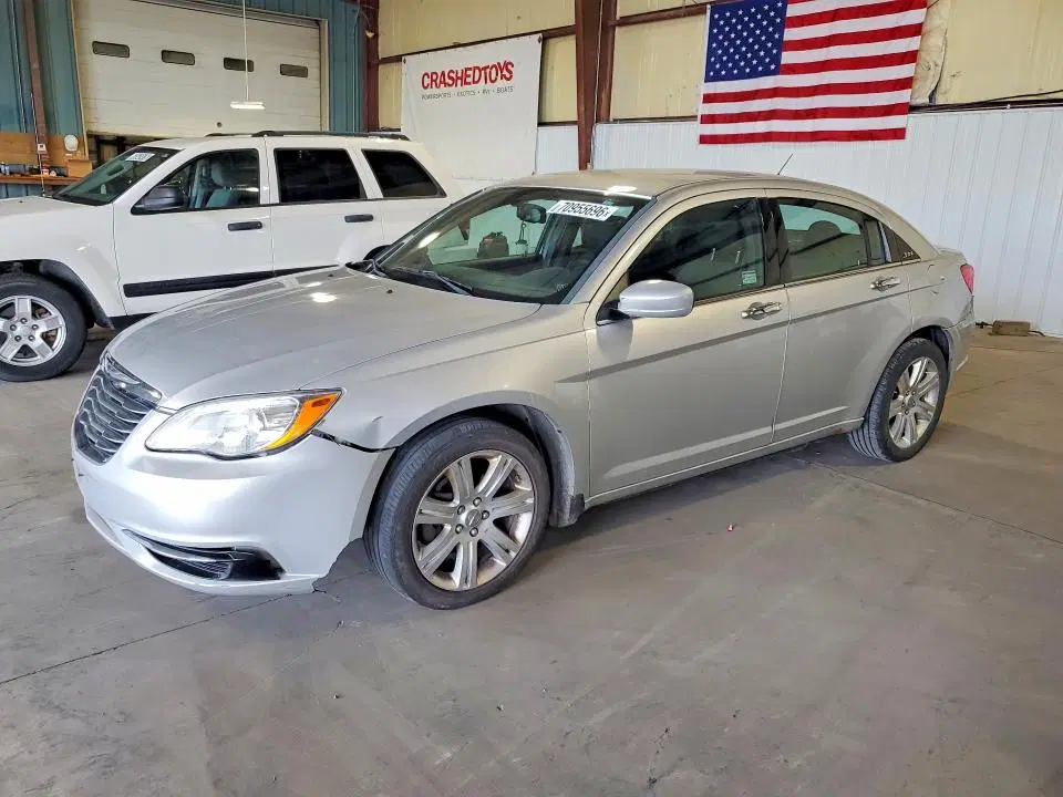 1C3CCBBB8CN298940 — 2012 Chrysler 200, Задняя часть (Rear End), фото до ремонта