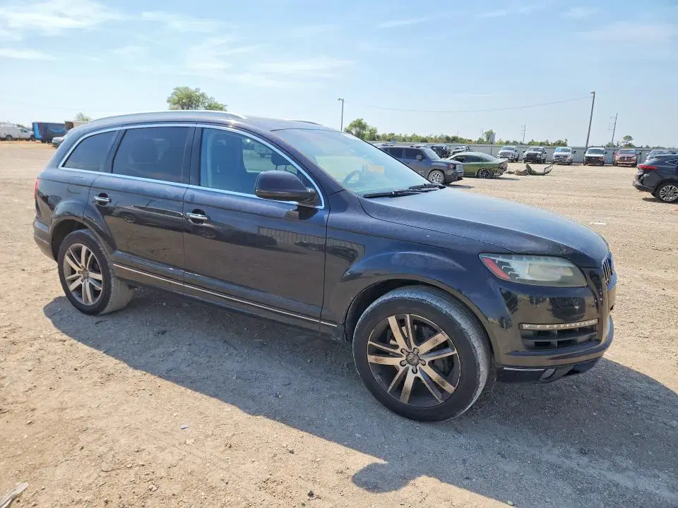 2013 AUDI Q7 VIN WA1VMAFE7DD008818 фото 4