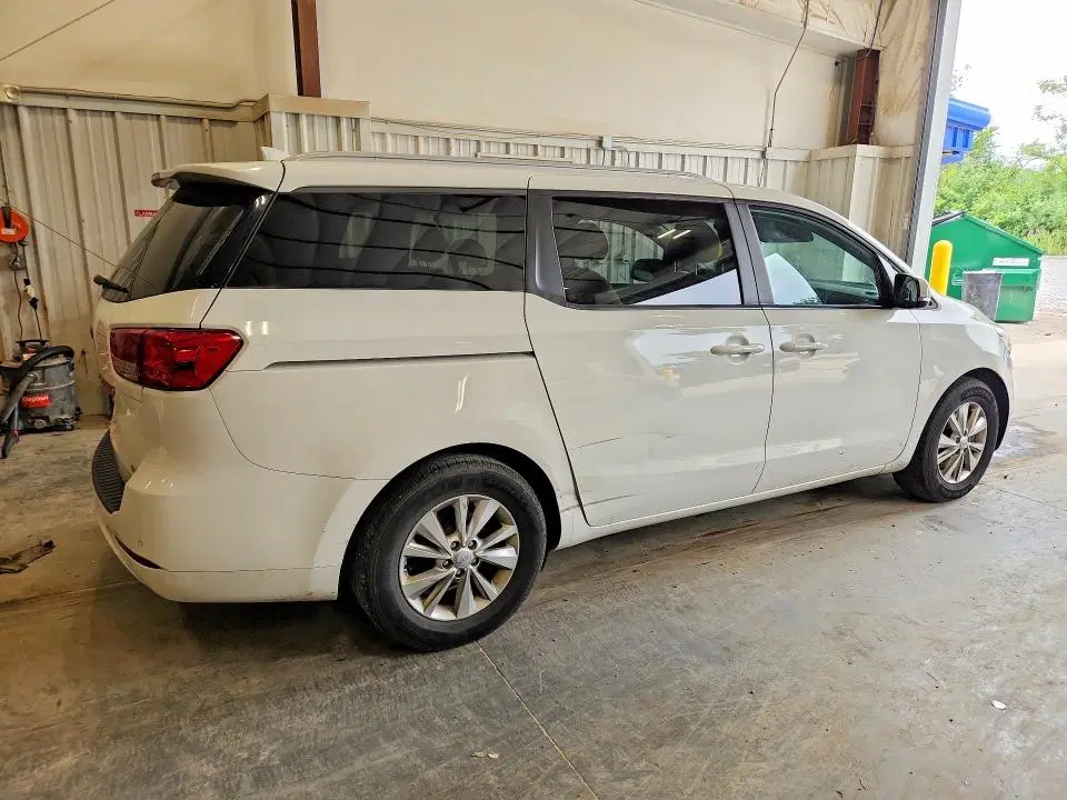 2016 KIA SEDONA VIN KNDMB5C1XG6131134 фото 3
