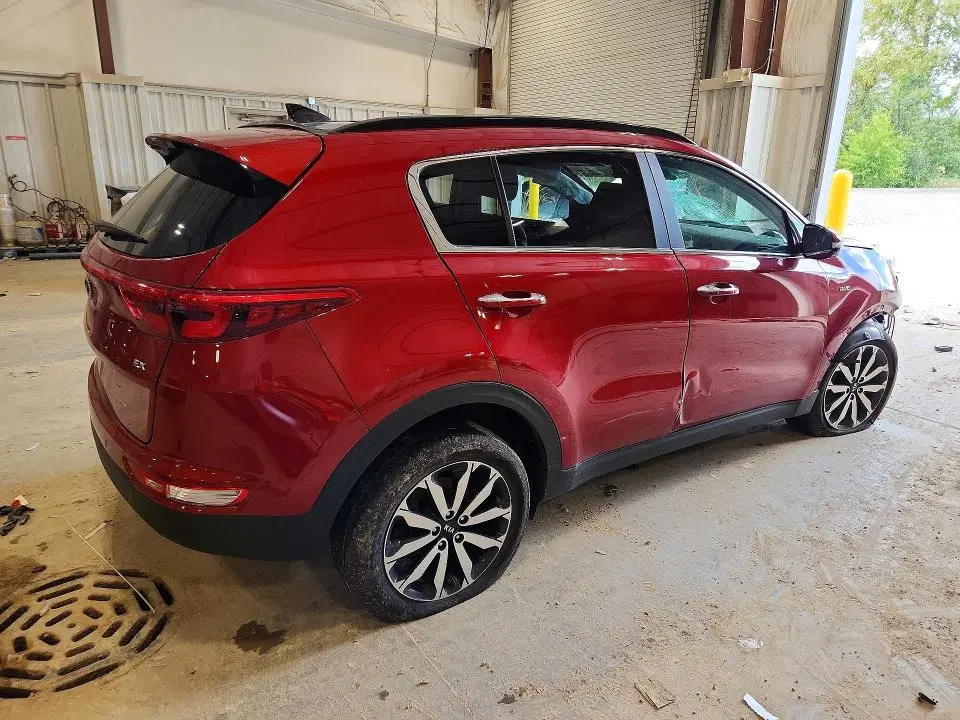 2018 KIA SPORTAGE VIN KNDPNCAC5J7399684 фото 3