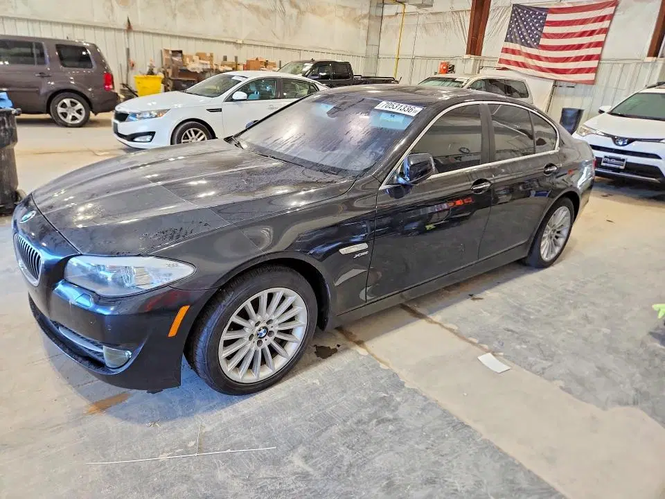 WBAFU7C5XBC777640 — 2011 BMW 535, Механические повреждения (Mechanical), фото до ремонта