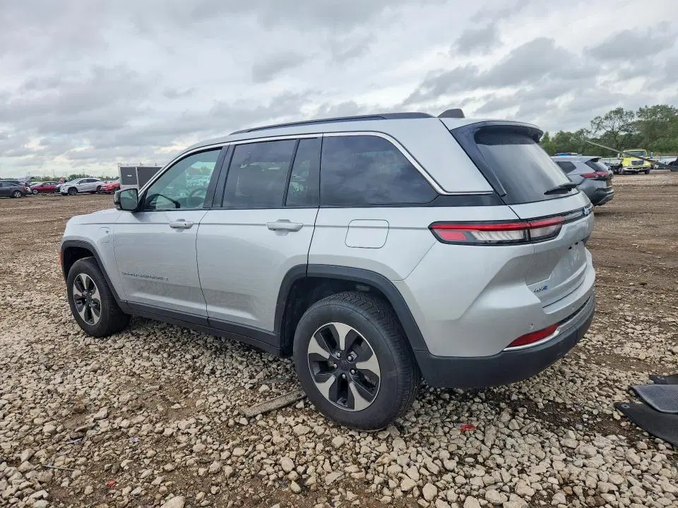 1C4RJYB68RC117468 — 2024 Jeep Grand Cherokee, Мелкие вмятины i царапины (Minor Dent/Scratches), zdjęć przed naprawą