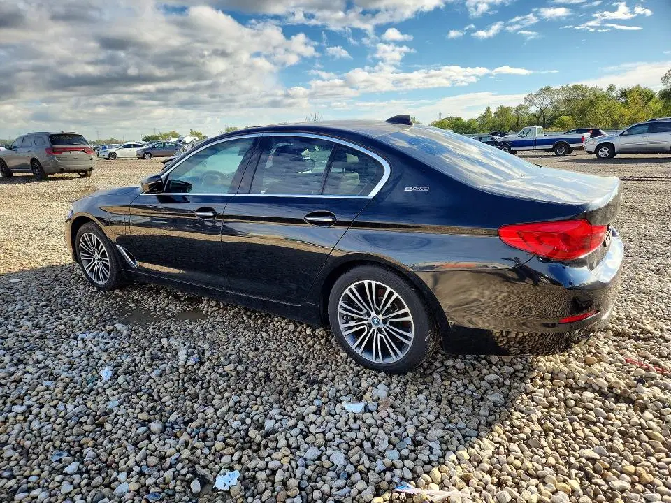 2018 BMW 530XE VIN WBAJB1C50JB083850 фото 2