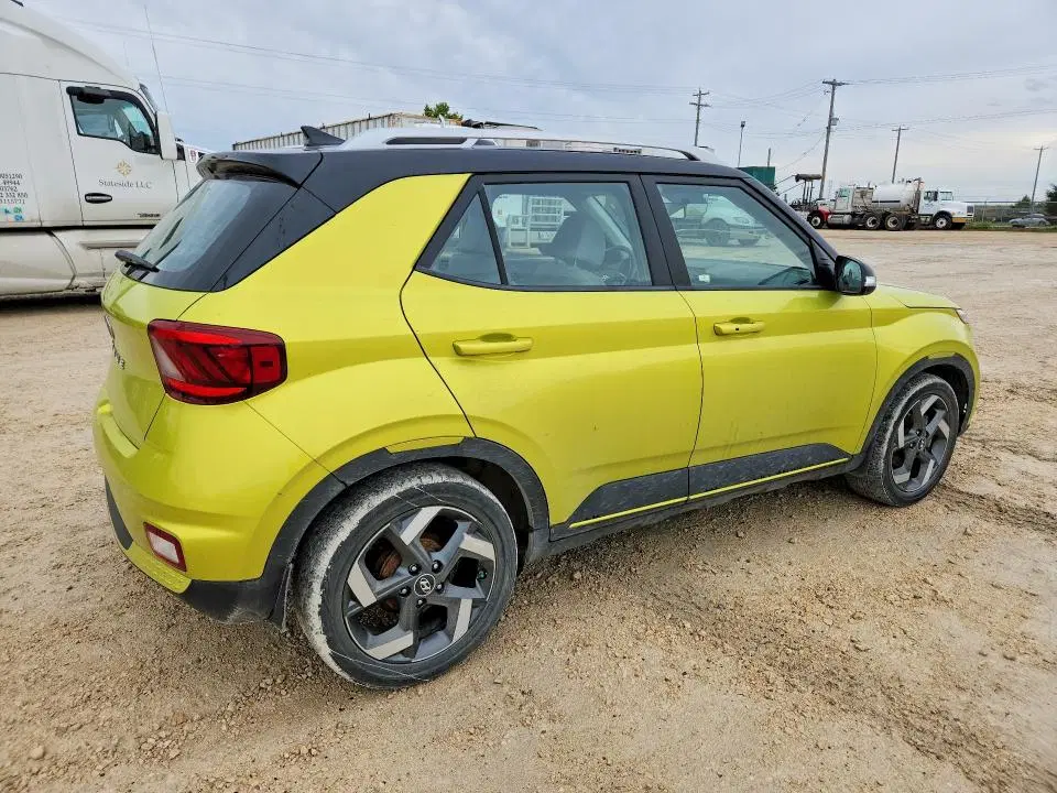 2020 HYUNDAI VENUE VIN KMHRC8A39LU044755 фото 3