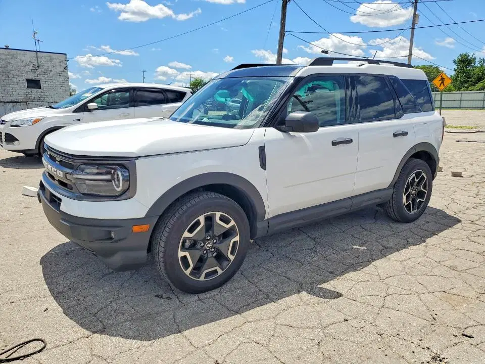 3FMCR9B68NRD98585 — 2022 Ford Bronco Sport, Боковая часть (Side), фото до ремонта