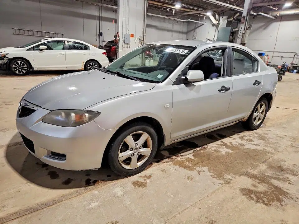 JM1BK32F081781470 — 2008 Mazda 3, Мелкие вмятины и царапины (Minor Dent/Scratches), фото до ремонта