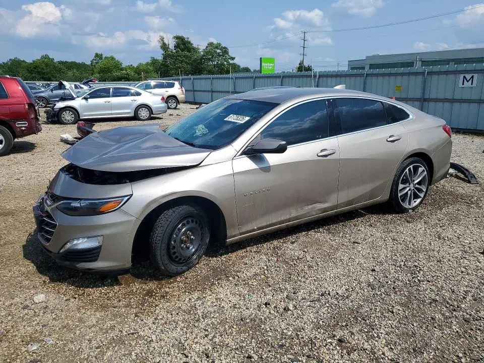 1G1ZD5ST7NF135697 — 2022 Chevrolet Malibu, Front end (Front End), before-repair photos
