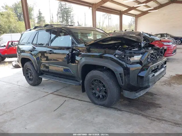 JTEVA5BR0T5132982 — 2026 Toyota 4RUNNER Trd Off Road Premium, Передняя часть (Front End), фото до ремонта