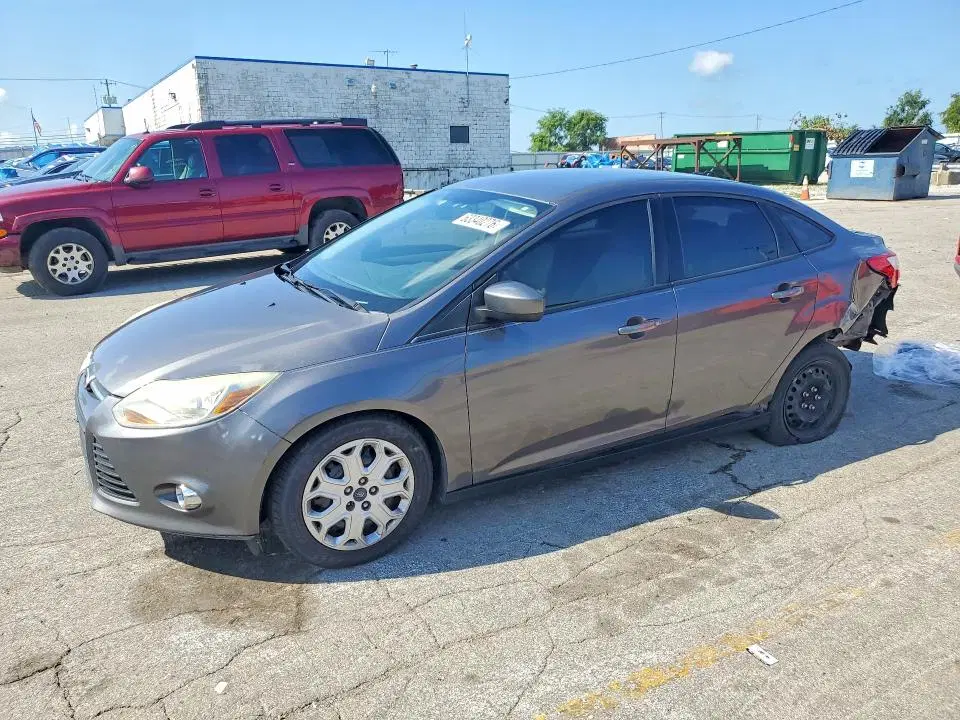 1FAHP3F24CL478293 — 2012 Ford Focus, Задняя часть (Rear End), фото до ремонта