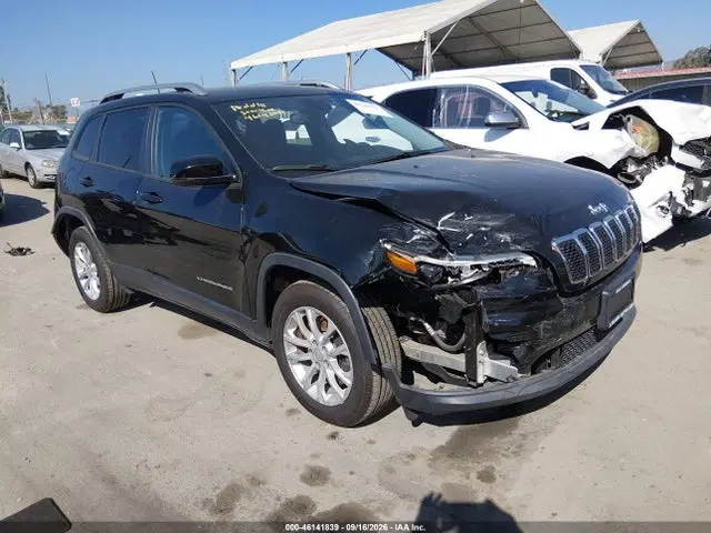 1C4PJLCB7MD134304 — 2021 Jeep Cherokee Latitude FWD, Естественный износ (Normal Wear & Tear), фото до ремонта