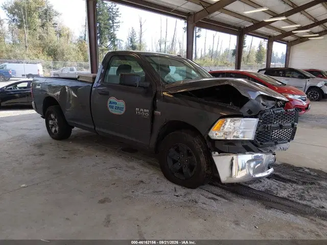 3C6JR6DT8KG729693 — 2019 RAM 1500 Classic Tradesman 4X2 8' Box, Передняя и задняя части (Front & Rear), фото до ремонта