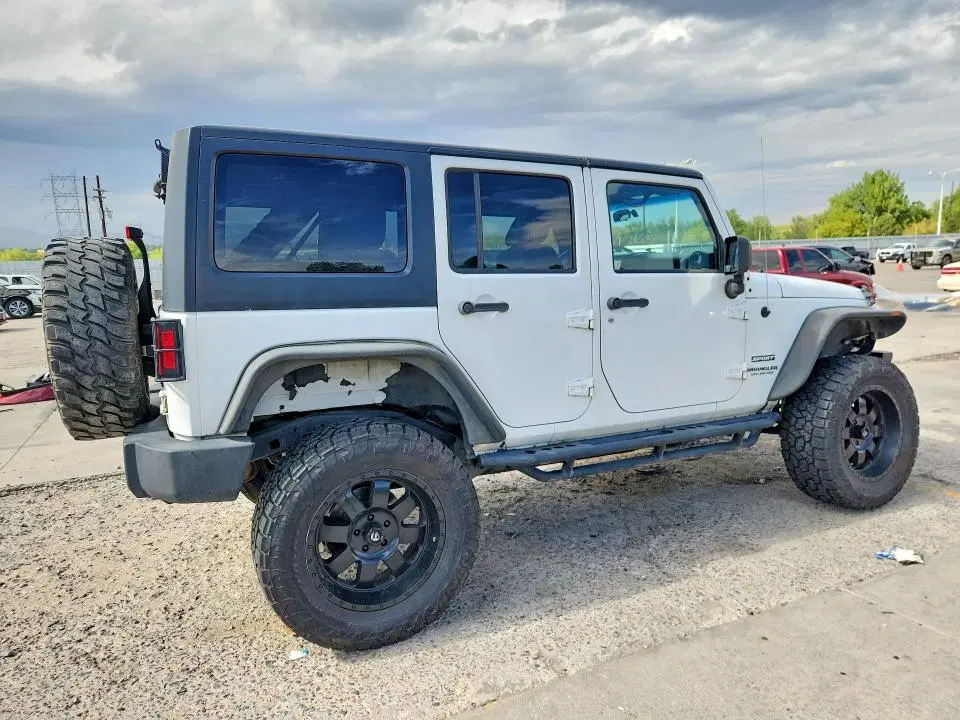 2012 JEEP WRANGLER UNLIMITED VIN 1C4BJWDG4CL282887 фото 3