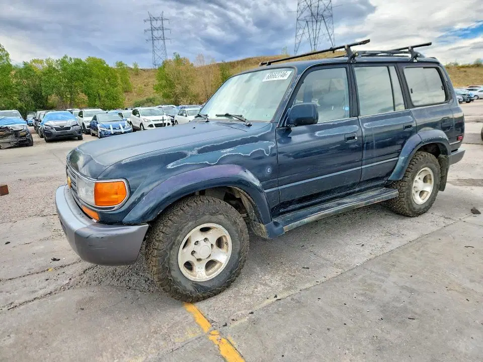 JT3HJ85J5T0124662 — 1996 Toyota Land Cruiser, Side (Side), before-repair photos