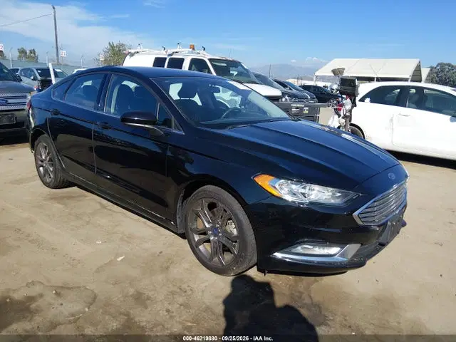 3FA6P0G79JR195239 — 2018 Ford Fusion S, Задняя часть (Rear), фото до ремонта