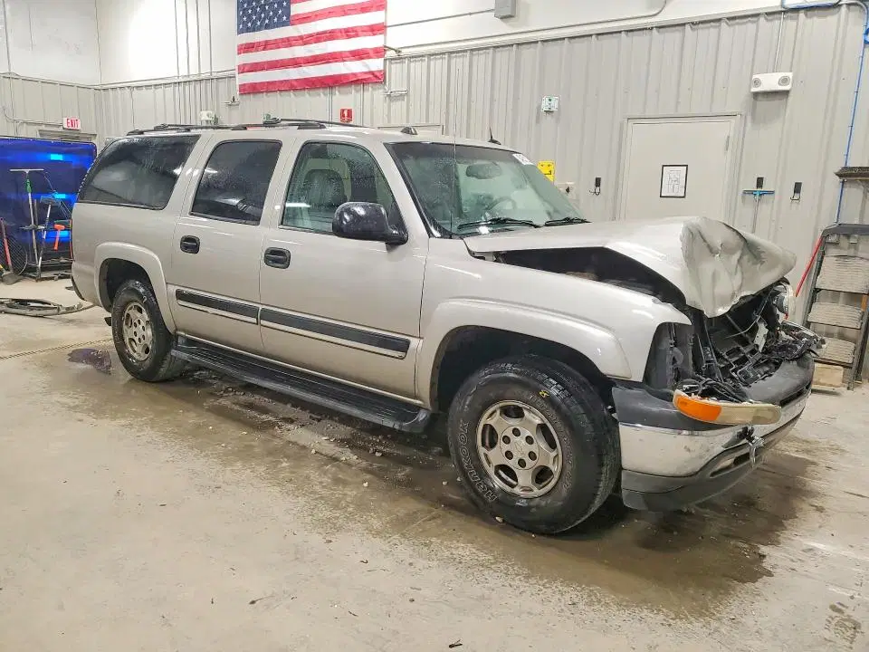 2005 CHEVROLET SUBURBAN VIN 3GNEC16Z45G194101 фото 4