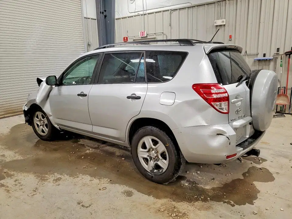 2010 TOYOTA RAV4 VIN JTMBF4DV2AD030888 фото 3
